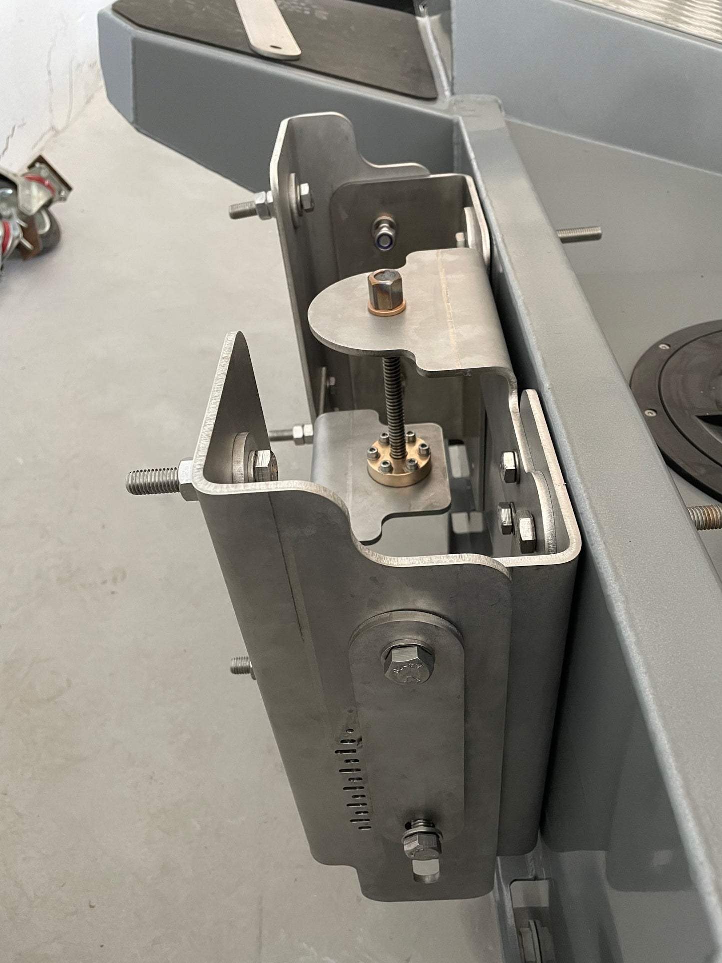 Stainless Steel Manual Outboard Jackplate